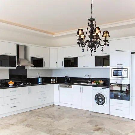Islamlar Sleeps 6 With Pool Air Con And Wifi