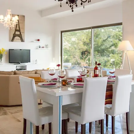 Islamlar Sleeps 6 With Pool Air Con And Wifi Vila *